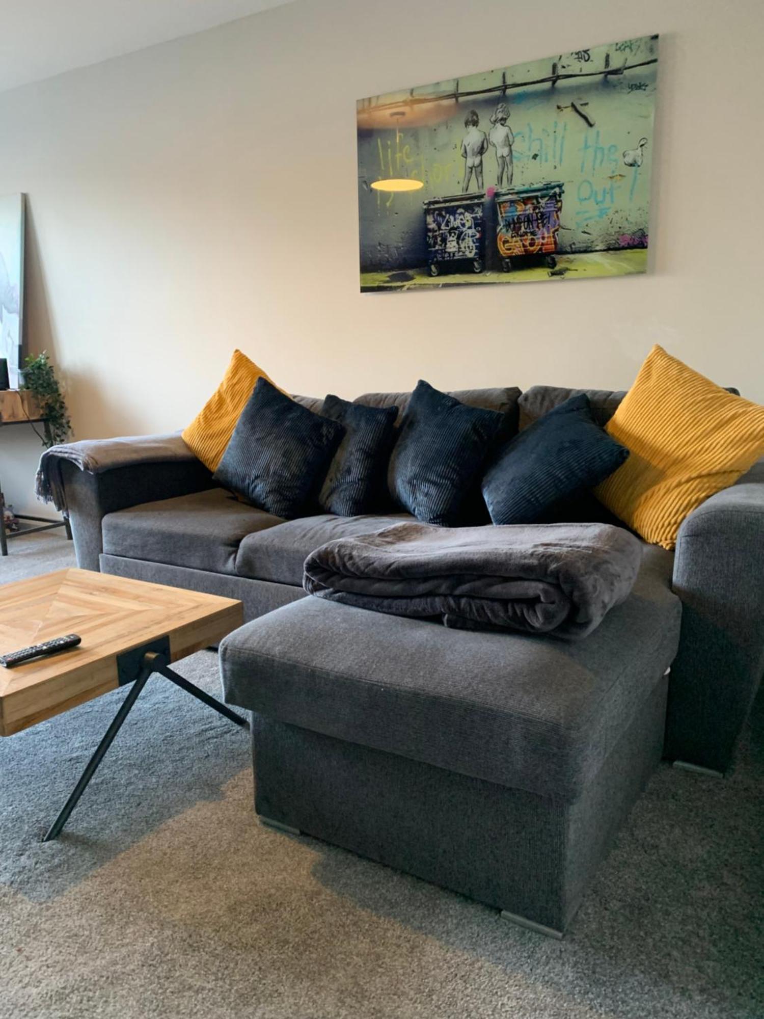 Holiday home Entire Modern New Build 3 Bedroom Hednesford