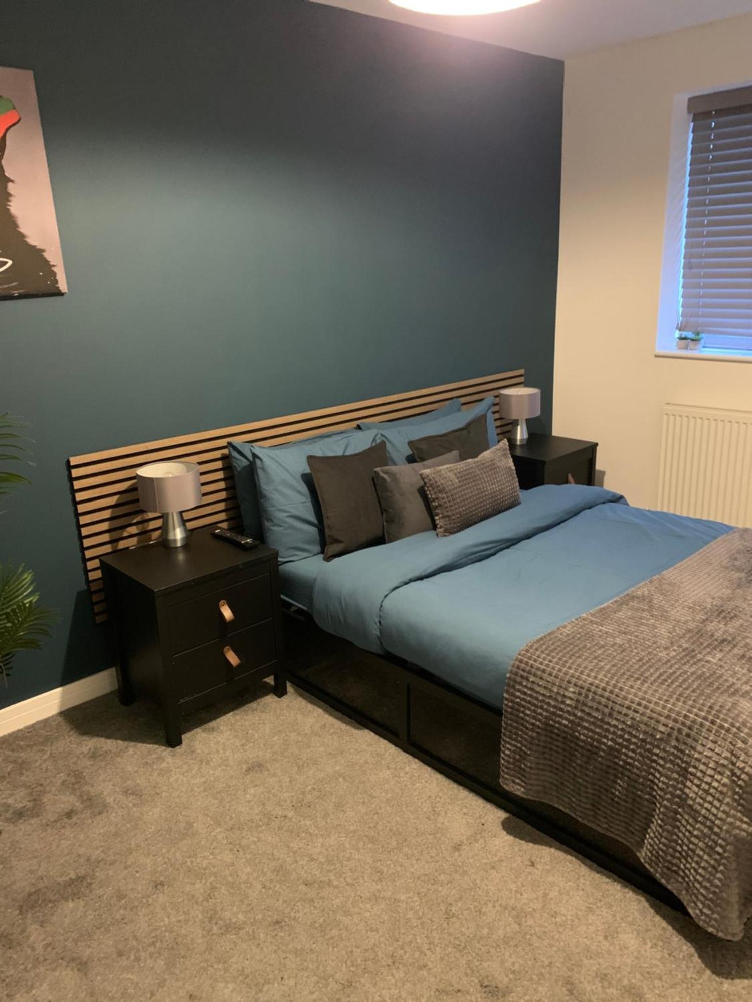 Entire Modern New Build 3 Bedroom Holiday home Hednesford